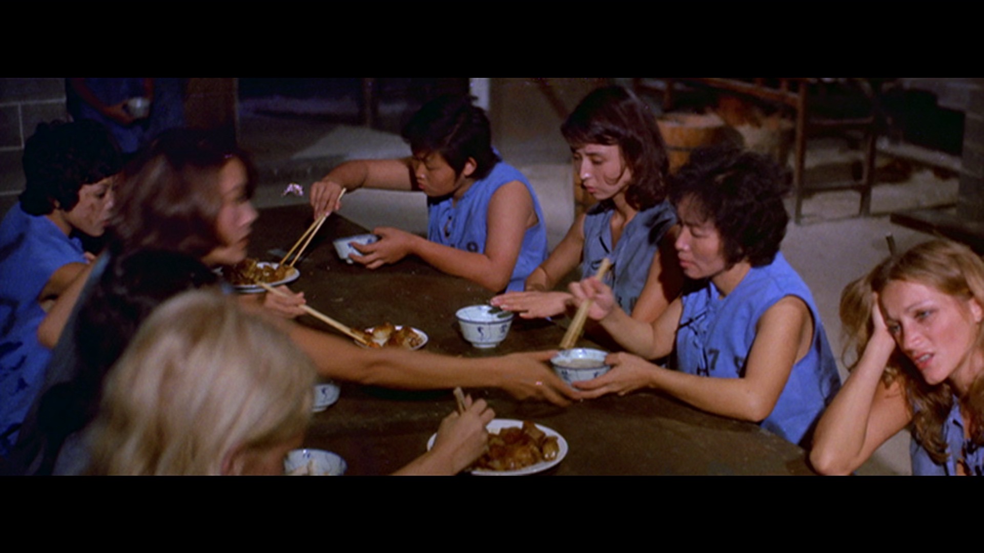 女集中营(1973)